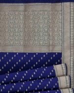 Women Satin Banarasi Saree with Resham Booti - Image 3